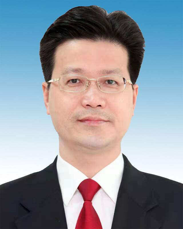 陈国猛当选海南省监察委员会主任