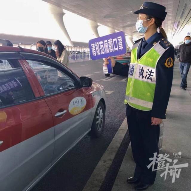 明天起至正月初六，在杭州打出租车要多付10块钱！提醒：必须要扫场所码、戴口罩