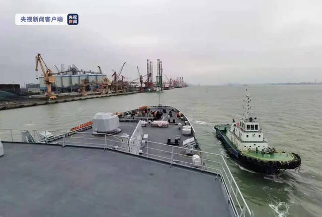 除夕，中国海军两舰艇“出征”！