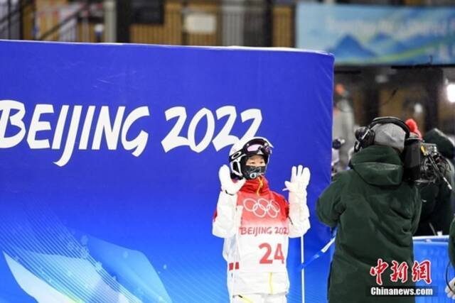 冬奥会首场雪上项目比赛亮相云顶滑雪公园