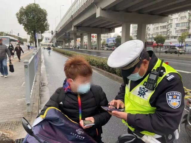 沪交警严查非机动车交通违法，6起典型案例被曝光