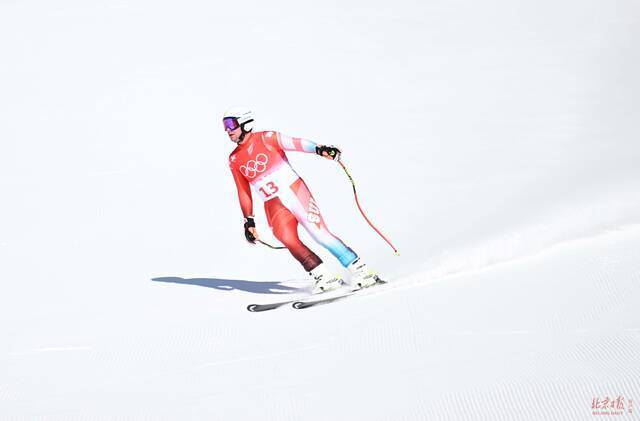最快时速139.71公里！北京冬奥会高山滑雪首金诞生