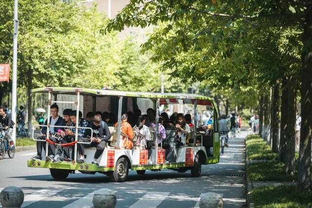 西南交通大学，交通真便利！