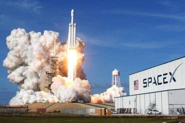 研究报告：SpaceX卫星影响天文照片的拍摄质量