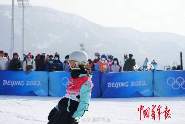 单板滑雪女子U型场地技巧决赛 中国选手相继失误