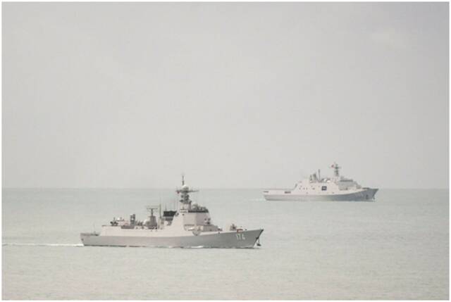澳大利亚军方此次发布的中国军舰图片图自澳国防部网站