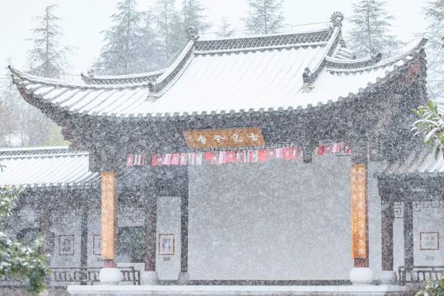 20220222，在云大遇见一场雪，开启一个新学期