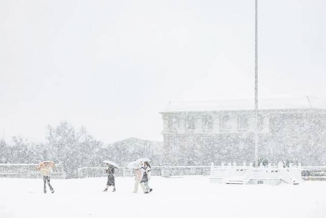 20220222，在云大遇见一场雪，开启一个新学期