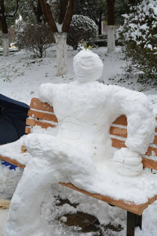 20220222，在云大遇见一场雪，开启一个新学期