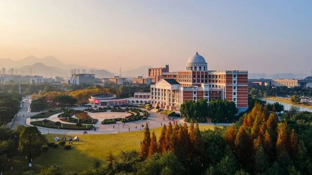 权威发布  温州医科大学2022年 “三位一体”综合评价招生章程