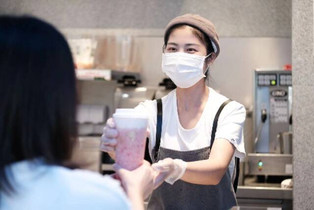 喜茶再无3字开头的饮品，能否摆脱“高价茶饮”印象