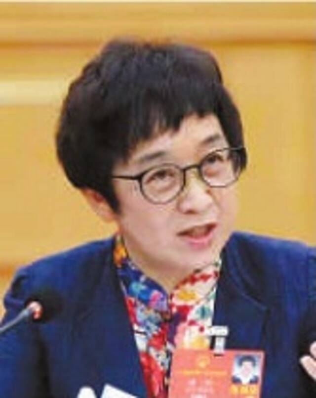 辽宁大学副校长杨松代表