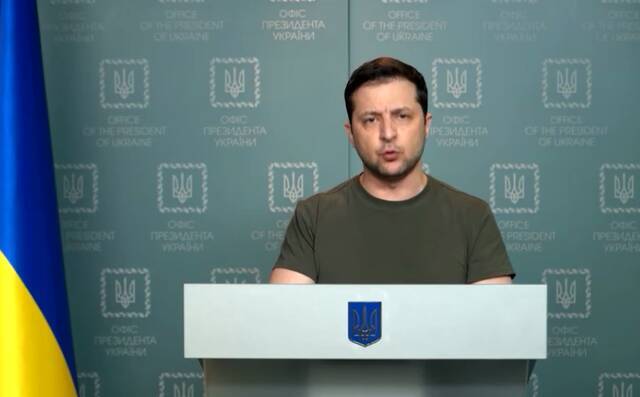 泽连斯基：与卢卡申科的谈话具有实质性