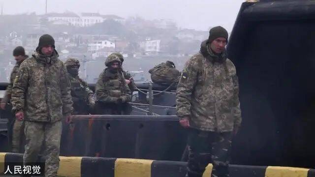 蛇岛的乌克兰士兵图源：人民视觉