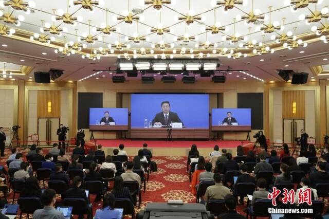 3月3日，全国政协十三届五次会议新闻发布会在北京举行。图为分会场。中新社记者杨可佳摄