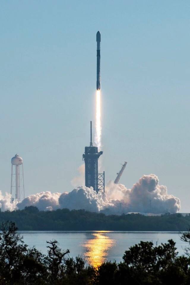 又有47颗星链卫星上天，SpaceX累计发射超2200颗