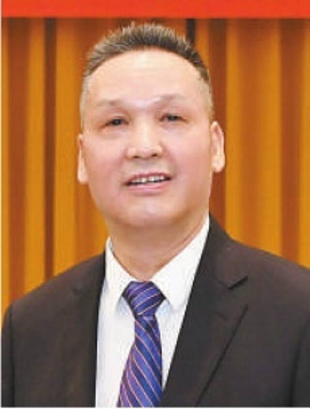 卢玉胜代表