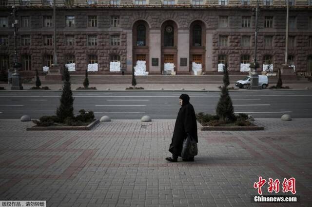 泽连斯基：俄乌和谈正“变得现实”，谈判取得突破仍需时间