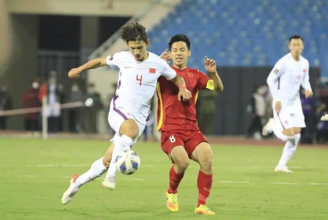卡塔尔世预赛亚洲区12强赛小组赛，国足客场1：3不敌越南国家队。图源：新华社