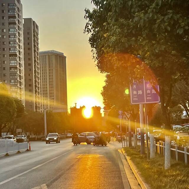 雨雨雨雨雨雨要来了！