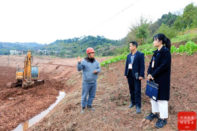 镜头  提级监督规范基层权力运行