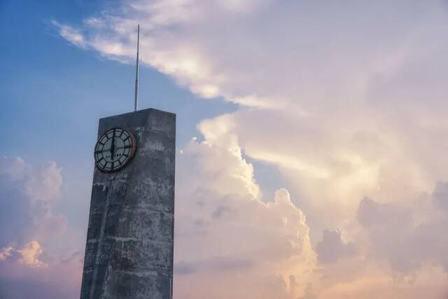 最近华农下雨，你要记得心晴