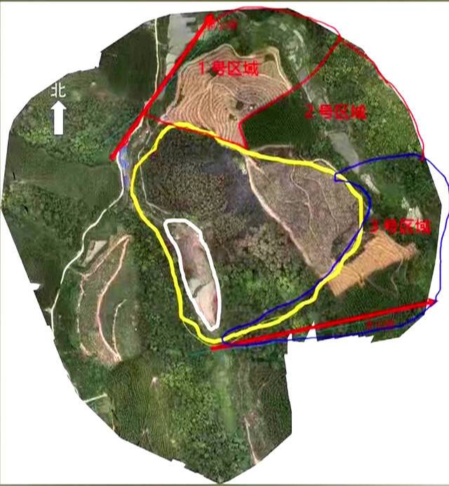 救援现场最新搜寻地图。白圈内为坠机点，黄圈内包括过火点在内的重点区域，1、2、3号标记区域为外围搜寻队员重点寻找黑匣子的区域。