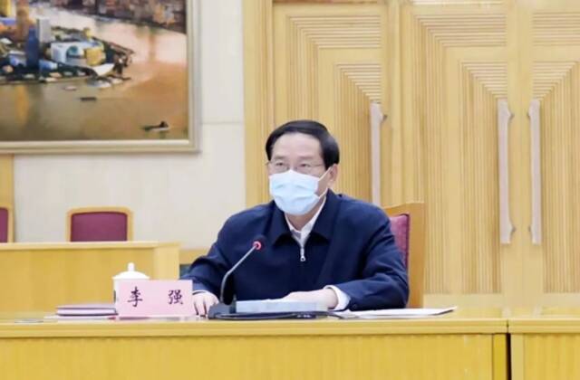 上海市委开会对社会动员和生活物资保供再部署再落实