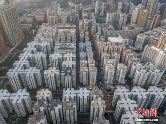 资料图：香港楼宇。中新社记者谢光磊摄