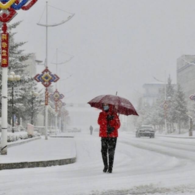 中国最冷小镇迎来入春以来最大降雪