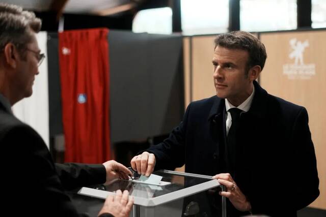 无论谁胜出，这次法国大选都将创造历史
