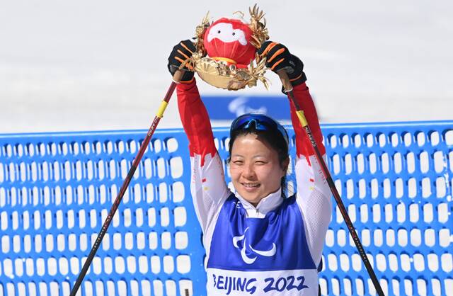 北京冬残奥会上，杨洪琼夺得三枚金牌。资料图/新华社