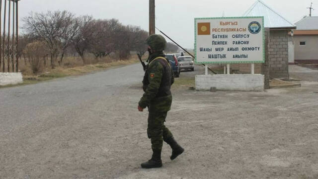 吉尔吉斯斯坦边防局：塔吉克斯坦军队对吉境内进行炮击