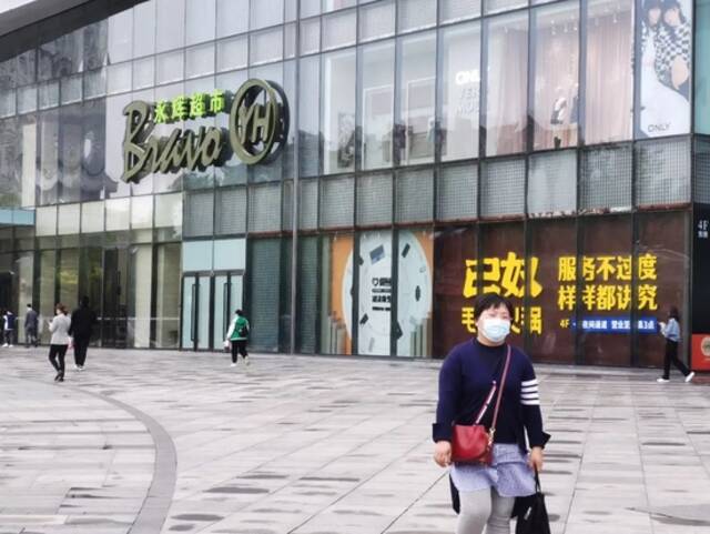 提醒：北京通州万达永辉超市、肯德基等4店闭店，临时封控！其他区域正常营业