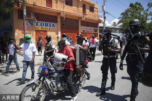 海地首都帮派冲突致至少75死（资料图）