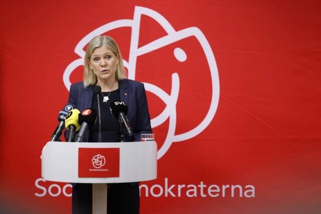当地时间2022年5月15日，瑞典斯德哥尔摩，瑞典执政党社会民主党宣布，该党将支持瑞典加入北约。人民视觉图