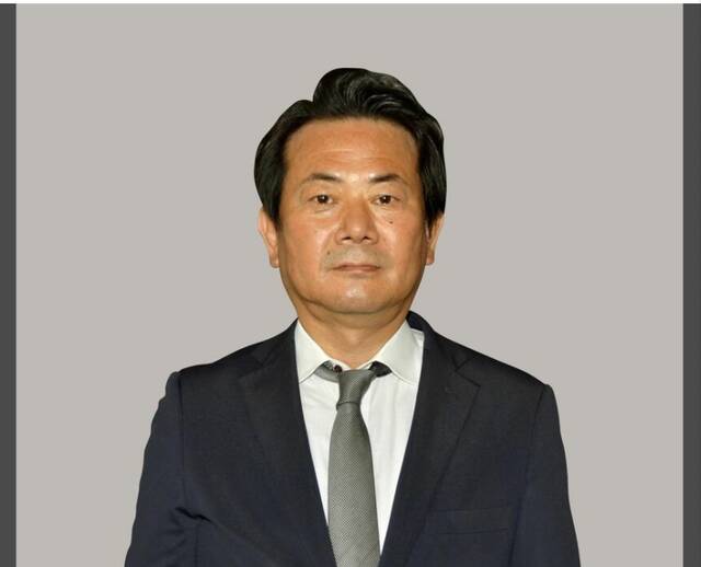 日本国会议员小熊慎司（日本《产经新闻》报道截图）