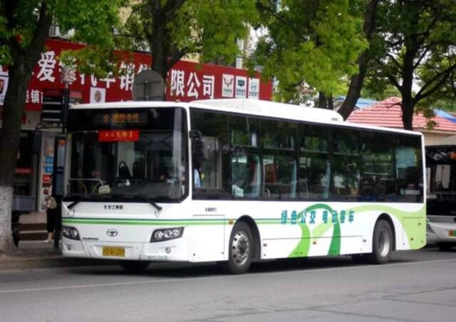 好消息！上海今起陆续有44条公交线路试运营