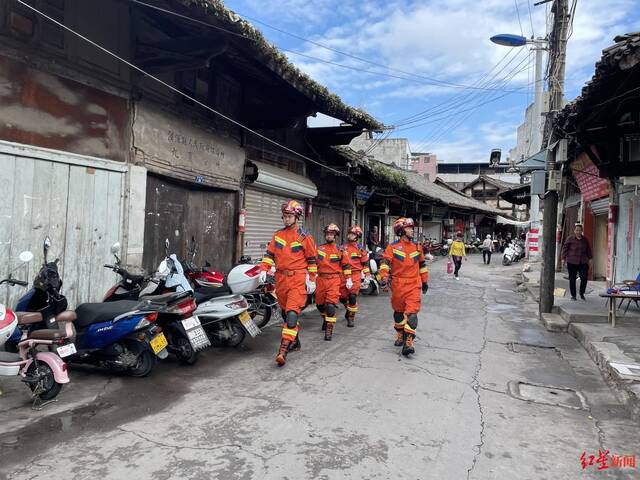 雅安汉源发生4.8级地震 当地尚未接到有人员伤亡报告