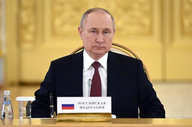全球连线  普京称俄有能力应对西方制裁