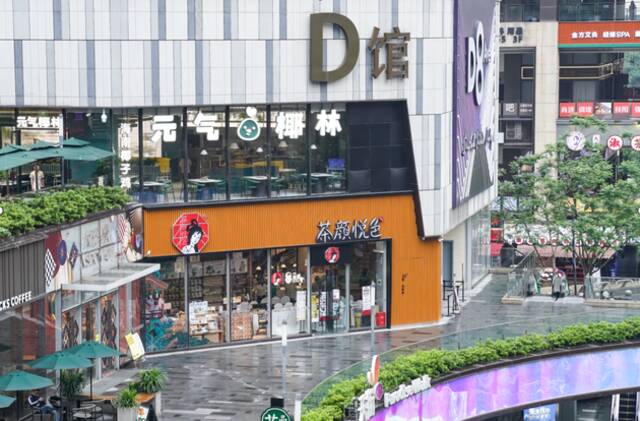 三次长沙闭店潮后，茶颜悦色入渝全国化布局的商业逻辑