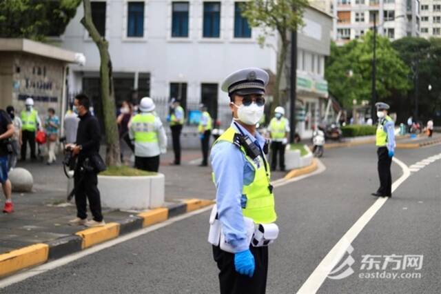 高二高三学生今日重回校园 直击返校现场