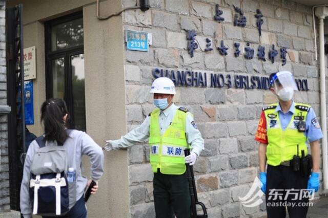 高二高三学生今日重回校园 直击返校现场