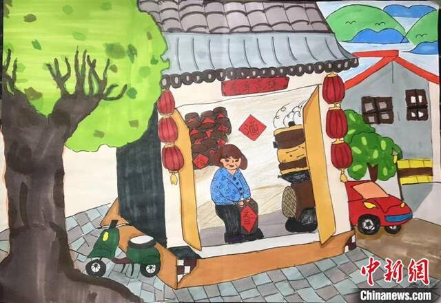 滕锦怡画的老家仓库，画面中奶奶正忙着搬酒桶。受访者供图