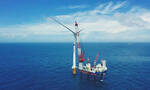 广东省单机容量最大海上风电项目首台风机吊装成功