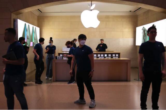 组建工会计划改变？苹果纽约零售店员工加入美国通信工人工会