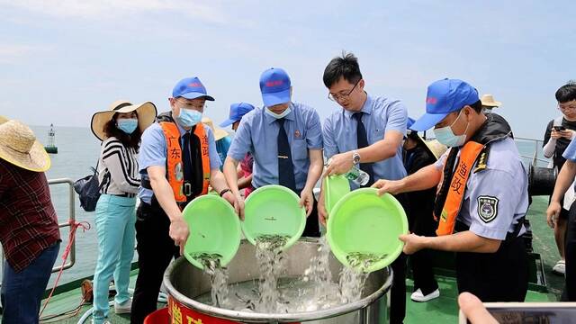 图片新闻 增殖放流 修复生态