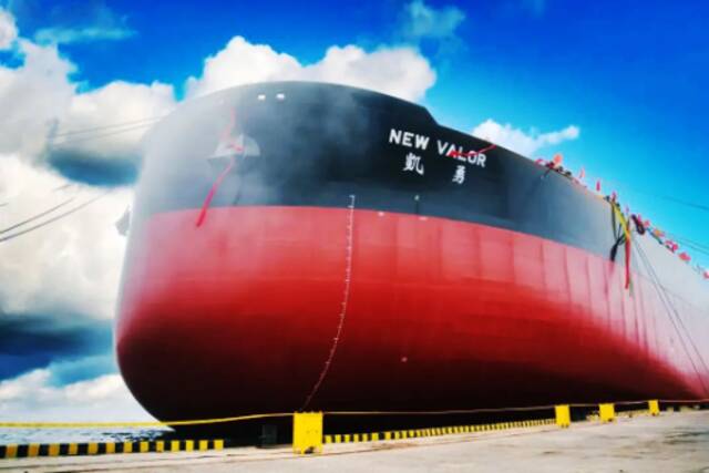 中国船舶交付30万吨新一代节能环保型VLCC