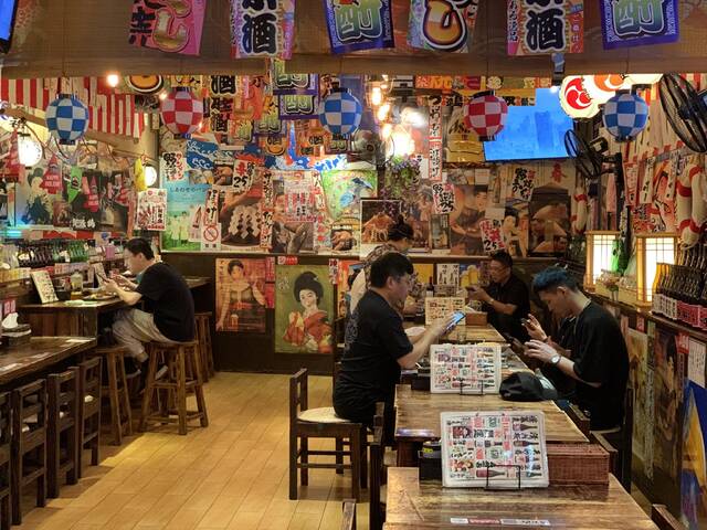 6月29日，平成屋店内再迎顾客。澎湃新闻记者朱奕奕拍摄