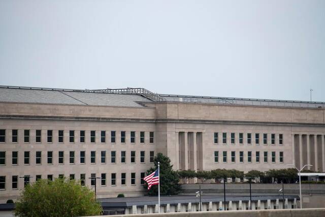 2021年8月3日，在美国弗吉尼亚州阿灵顿拍摄的国防部所在五角大楼。新华社记者刘杰摄